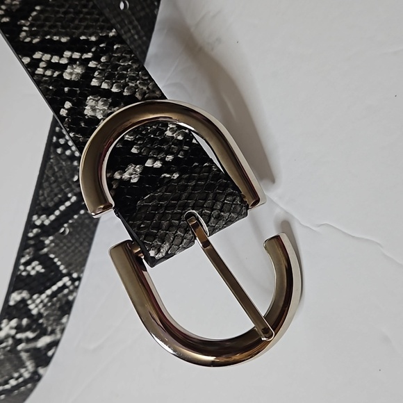 IP Blue Snake  Print sz S Black White Gray Pre-owned - Picture 4 of 8